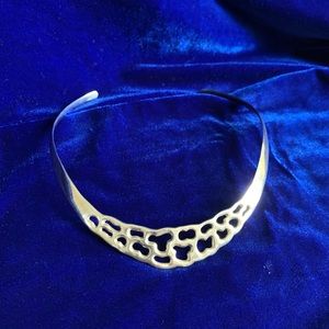 Beautiful choker in Sterling Silver .925
